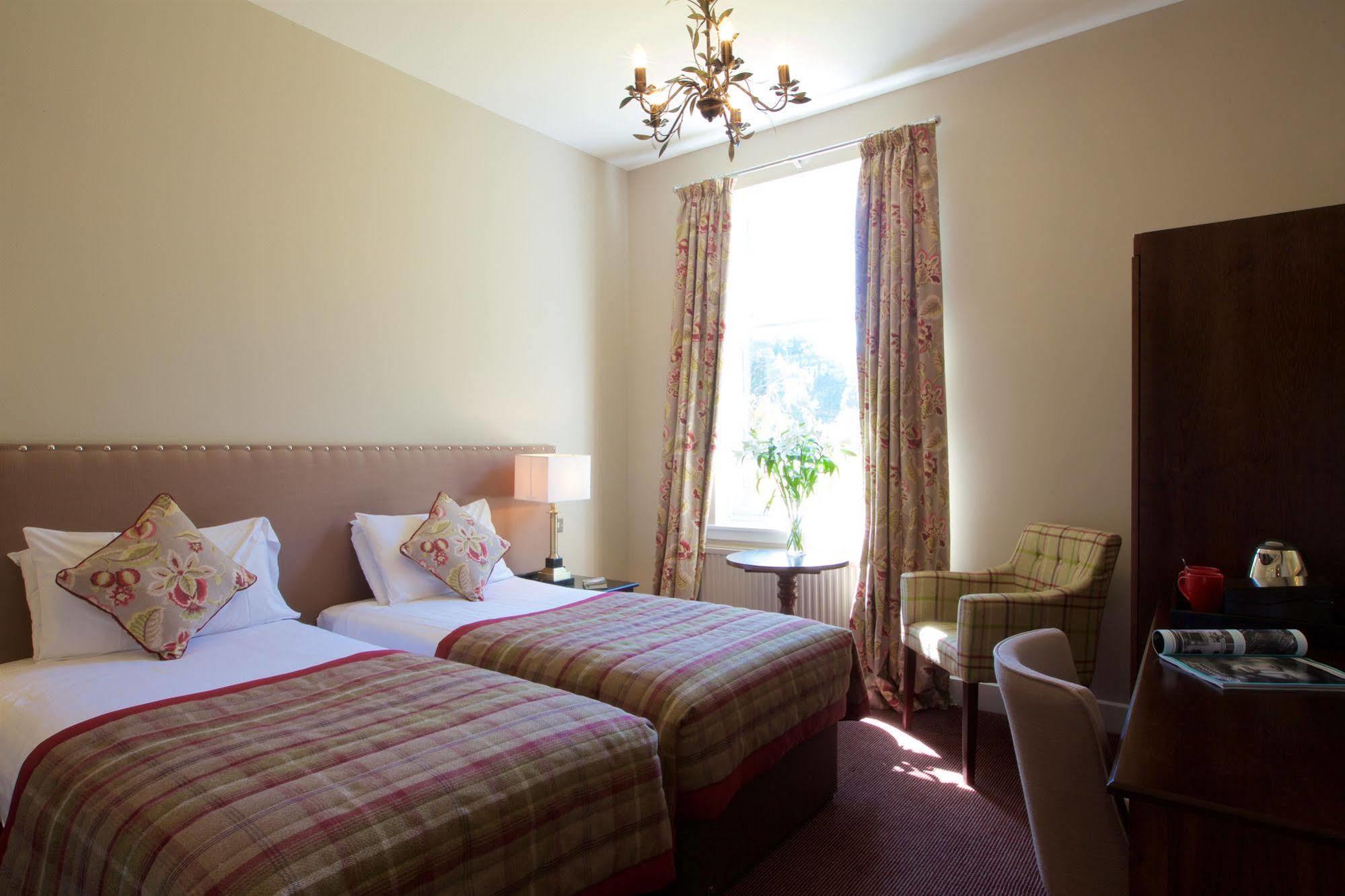 Stonefield Castle Hotel 'A Bespoke Hotel' Exterior foto